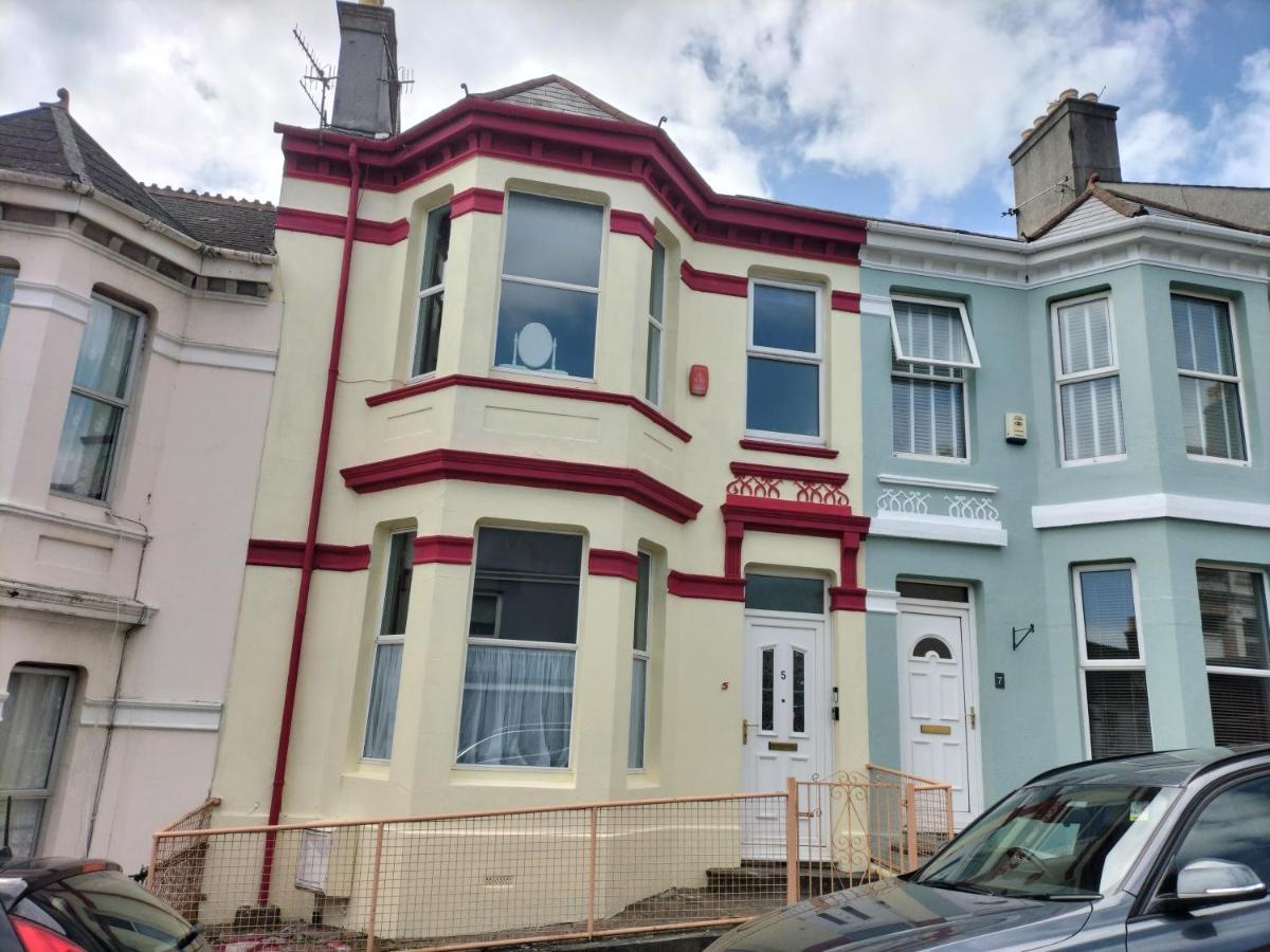 Plymouth-vacation Apartment